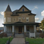 aull center garlow house